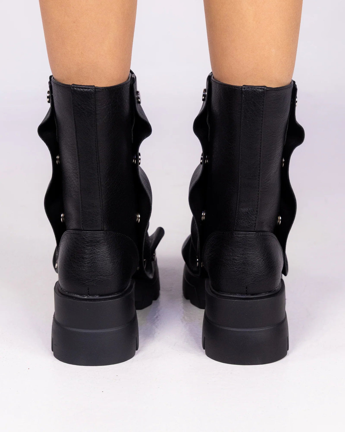 Black Trek Women's Slouch Combat Boots - InstaWOW Shop