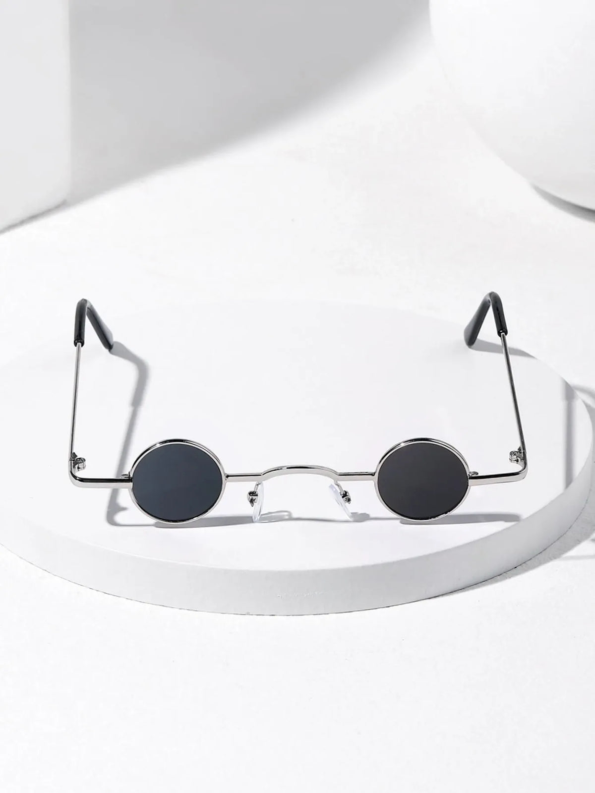 Retro Mini Round Glasses