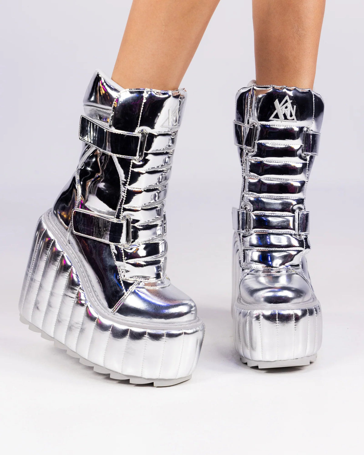 YRU Dune Moto Lo Women's Silver Chrome Boots - InstaWOW Shop
